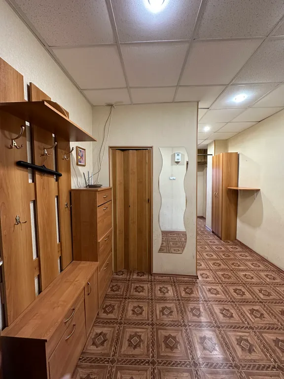 Квартира с тремя раздельными комнатами в центре