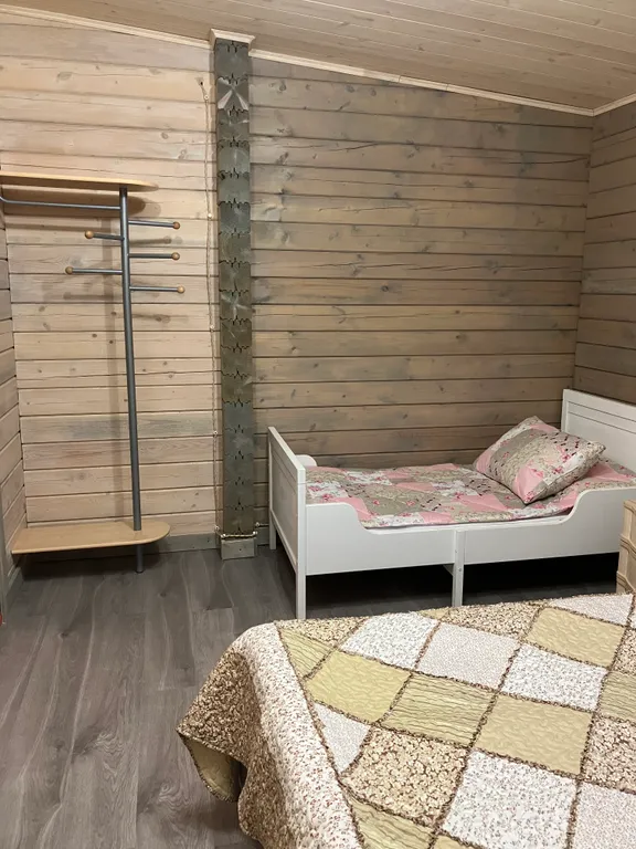 Уютный дом в деревне рядом с рекой Ока