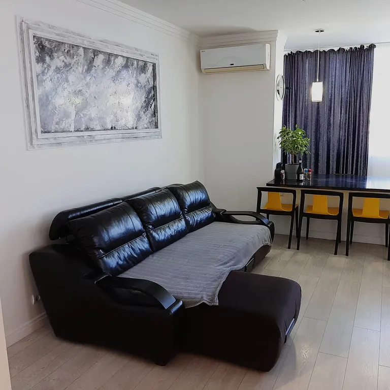 Квартира 4-комнатная Квартира — Анапа