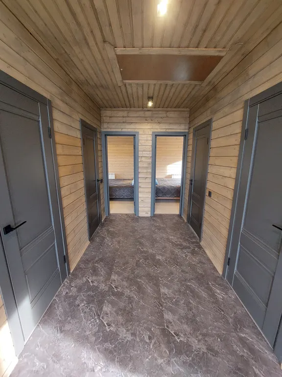 Домик на берегу Волги