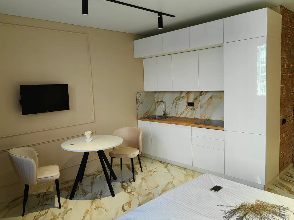 DeLux студия на Западном