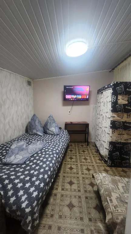 Трёхместная комната стандарт №6 с отдельной кухней