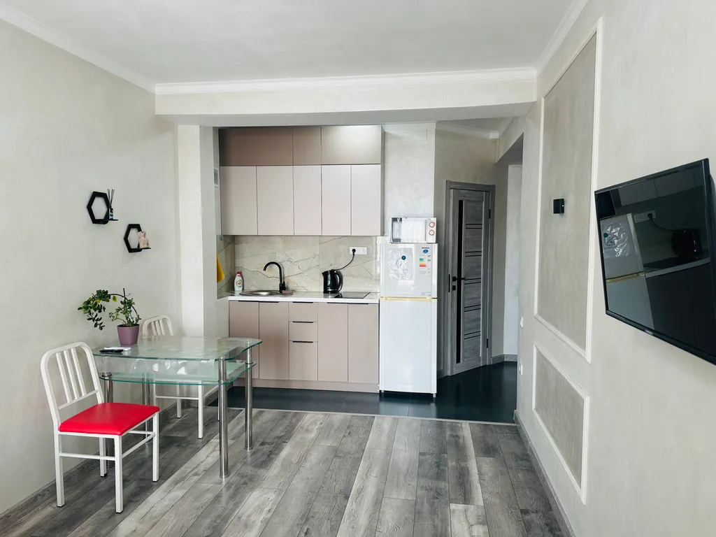 Квартира Аэропорт ашык тобе — аренда посуточно в Алматы