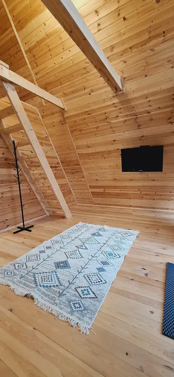 А-фрейм с видом на горы