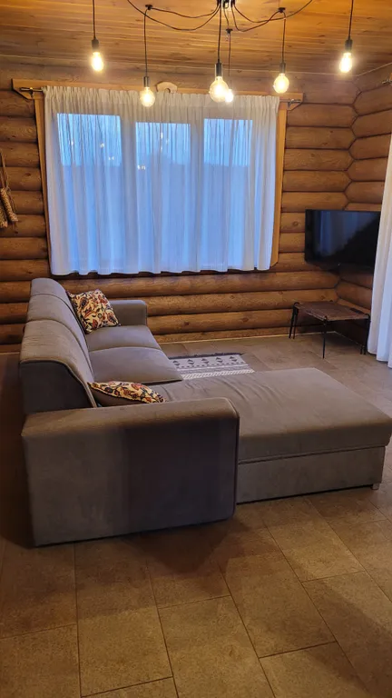 Атмосферное место, дом и баня