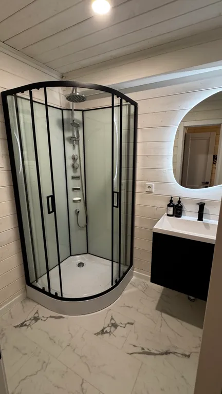 Дом на реке