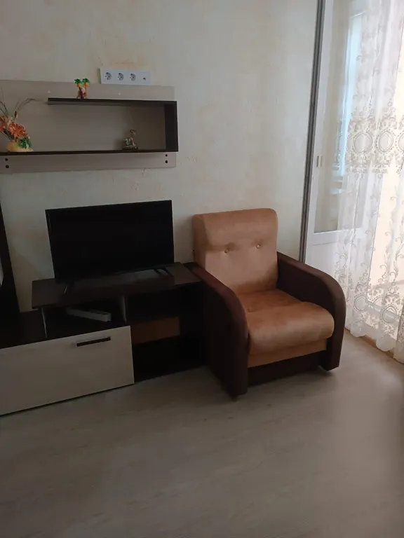 Квартира Комната с отдельной ванной комнатой и кухней — Геленджик