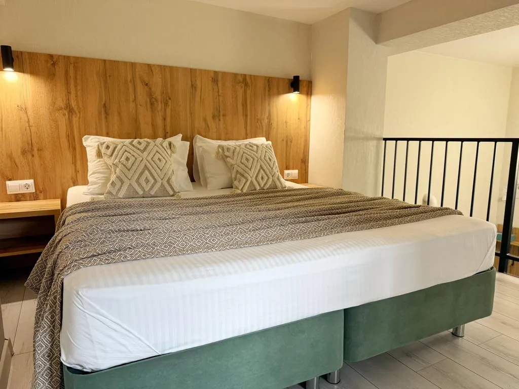 Апартаменты двухуровневые 3 минуты до пляжа