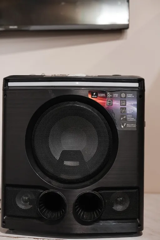 Коттедж на берегу озера