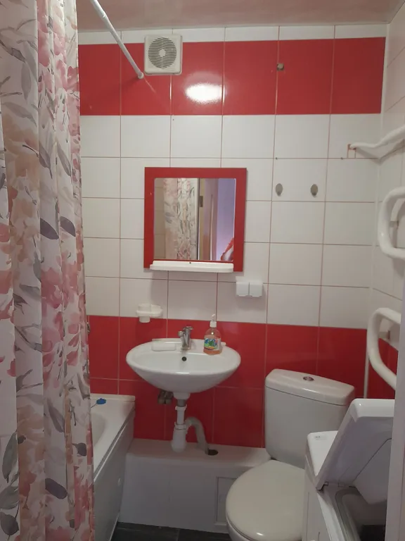 Уютная квартира в  центе города.Рядом Южный вокзал,автовокзал.