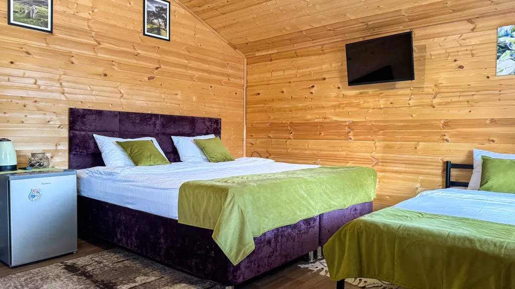 Коттедж Уютный эко-домик с видом на горы — Архыз