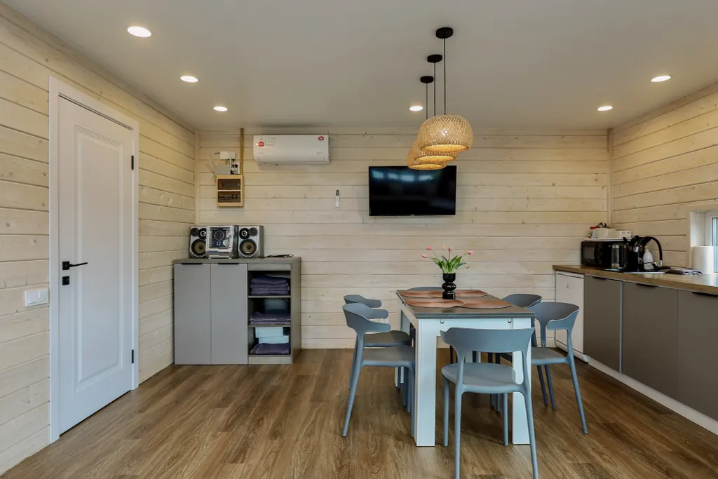 Уютно Ижевск. Барн-Хаус возле горнолыжного курорта Чекерил