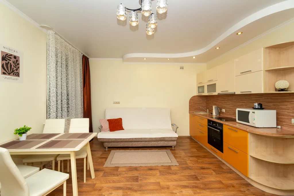 Квартира Улучшенная студия — Тюмень