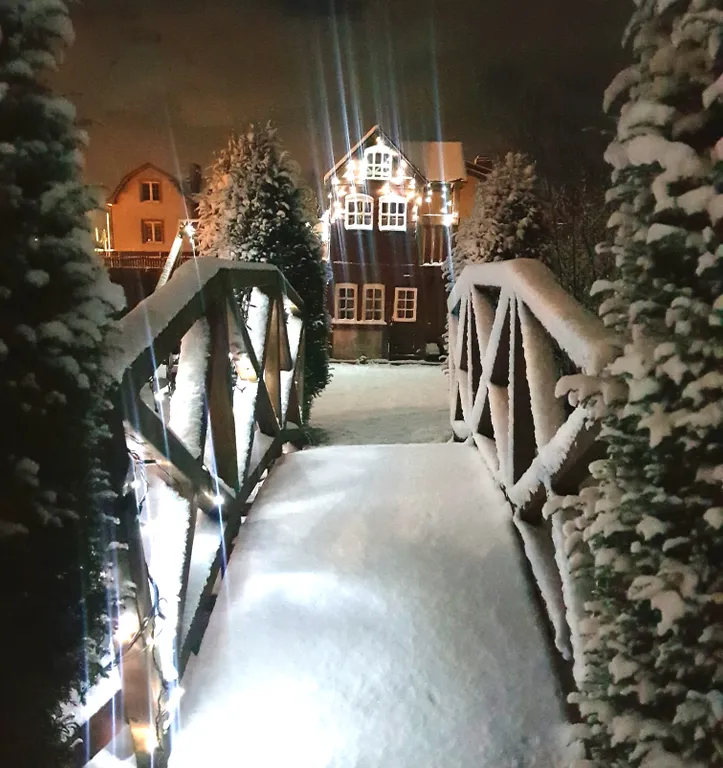 Вилла Морская - уютный дом с бассейном на берегу Балтийского моря