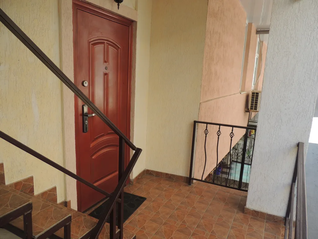 Студия с балконом на море