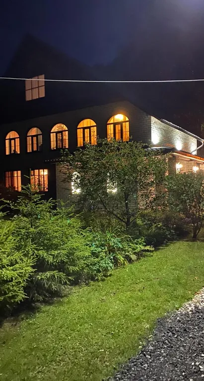 Коттедж Загородный дом в лесу на Волге — аренда посуточно в Конаково