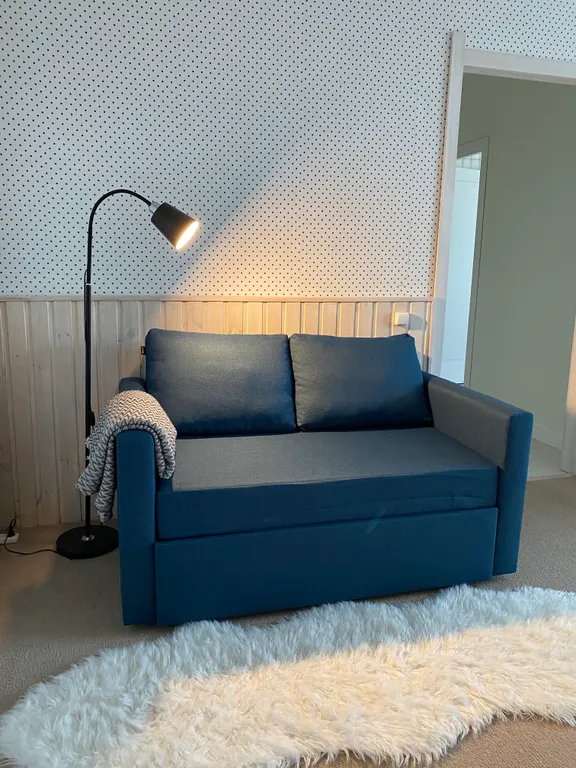 Рядом с лесом