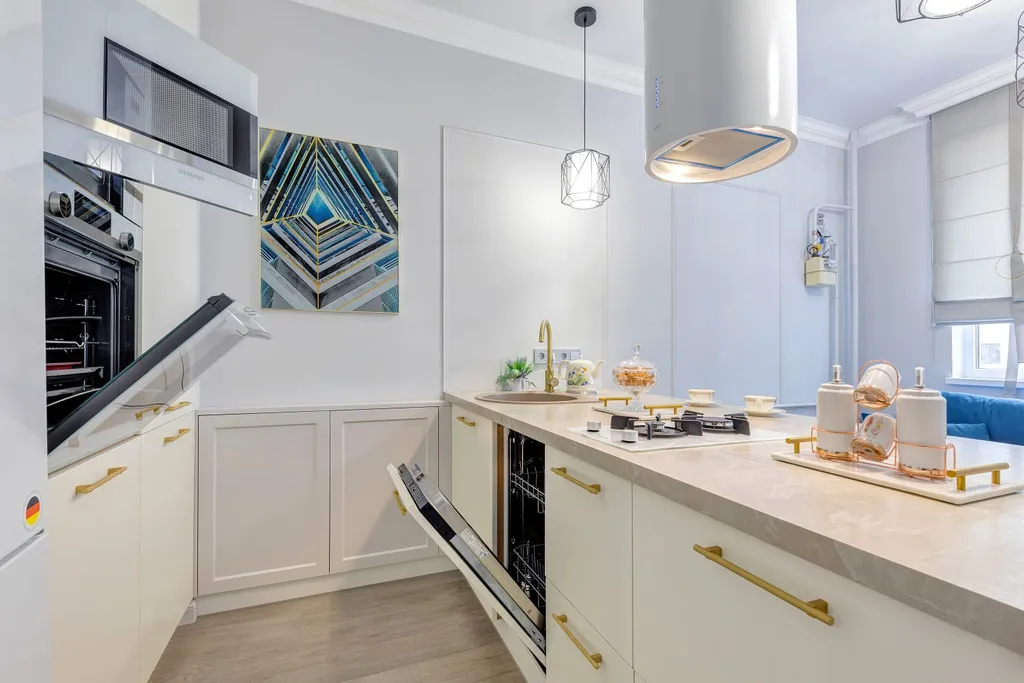 Уютная квартира около моря с видом на бассейн