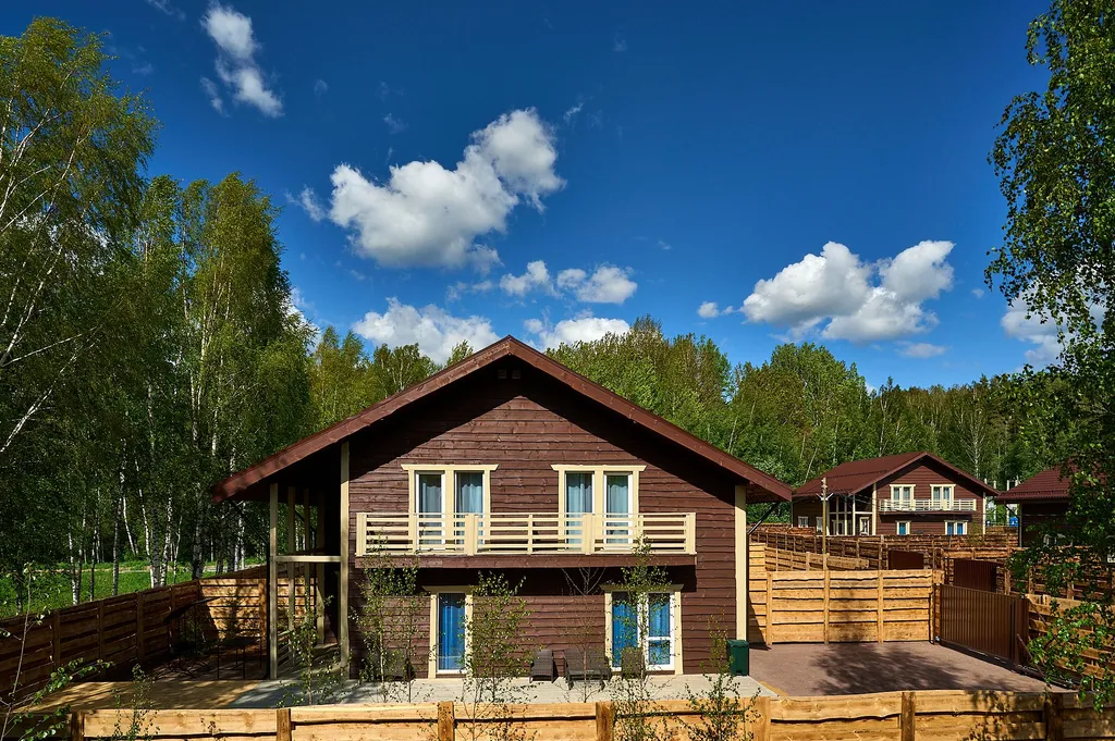 Коттедж Комфортабельный коттедж вблизи трех горнолыжных склонов — Светлое