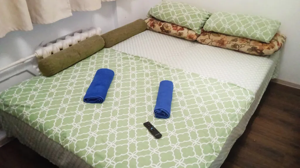 Прохладная студия с двуспальным диваном у станции МЦД4 Железнодорожная