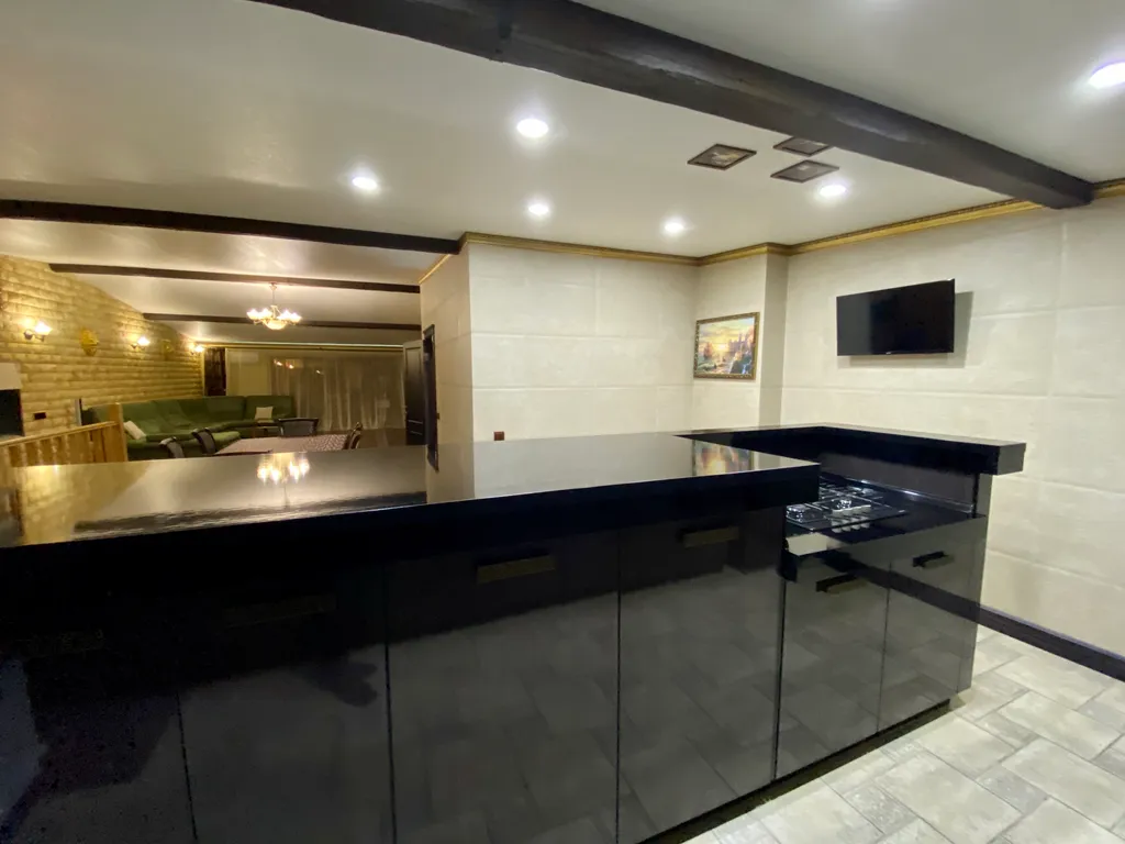 Двухуровневый пентхаус с панорамой на горы