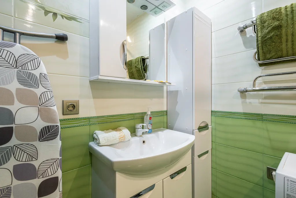 Евротрешка у ТРЦ Мега