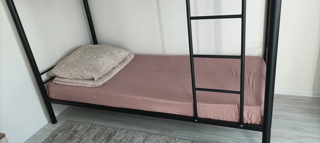 Квартира Комфортабельная комната в гостевом домике на 2 номера в тихом районе — аренда посуточно в Витязево