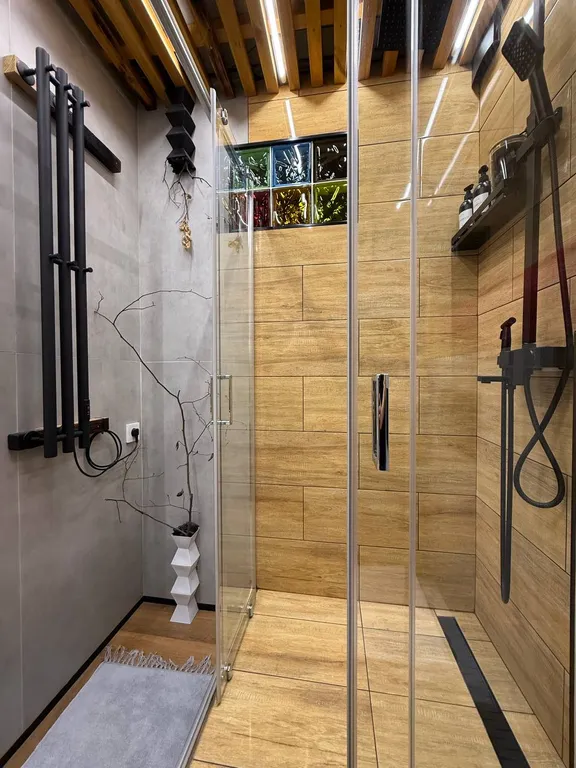 Дизайнерская однушка в центре, современный формат