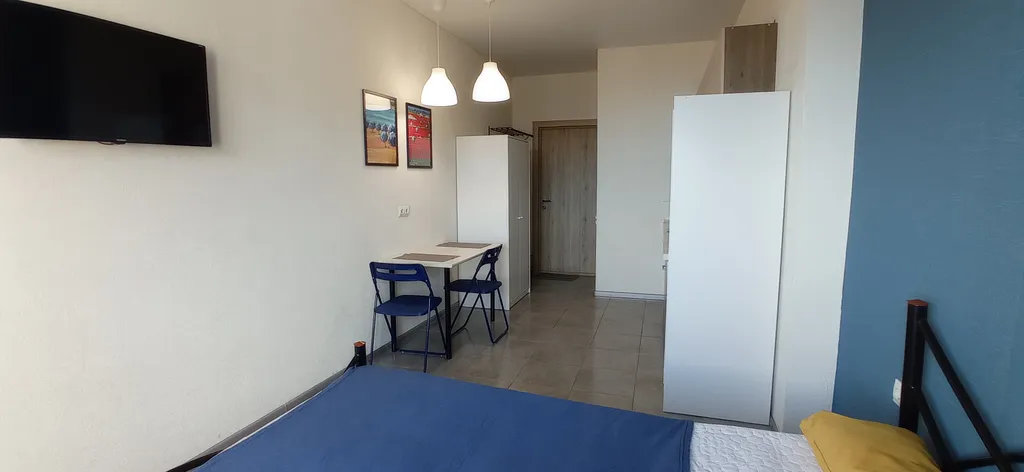 Студия с панорамным видом на море