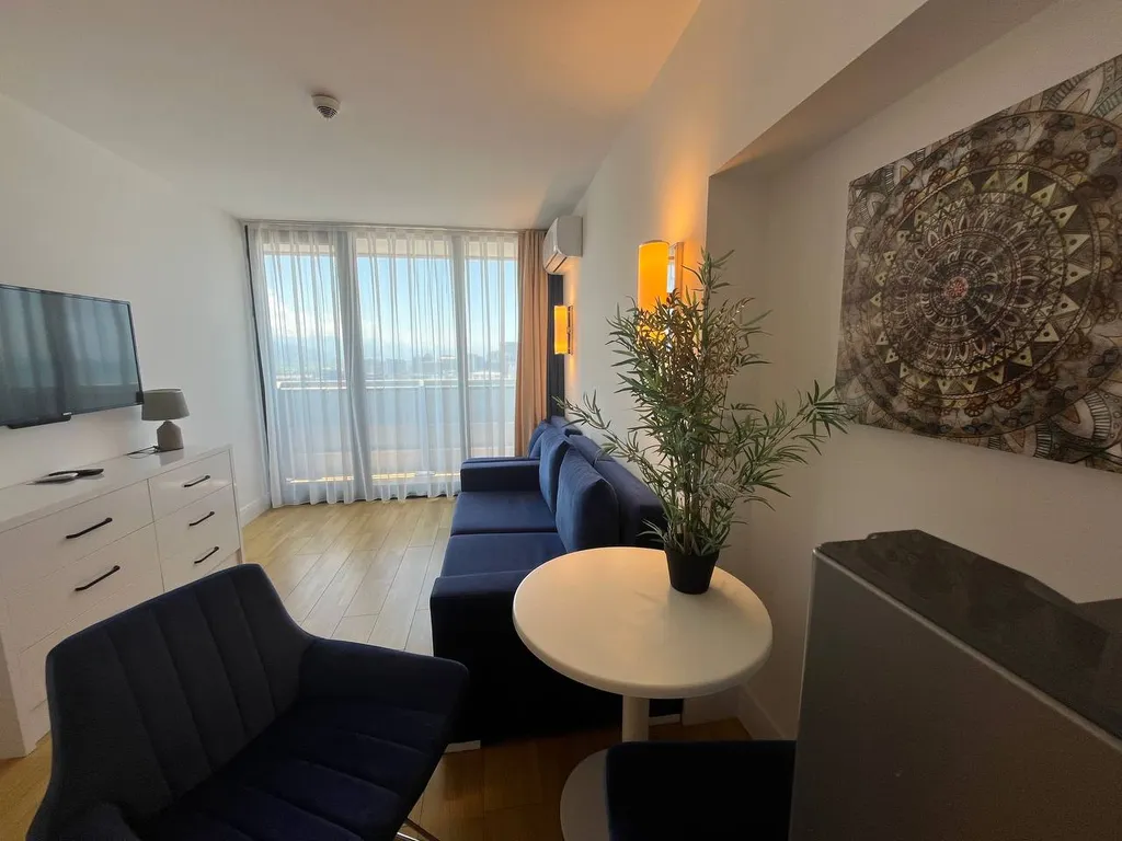 Квартира Апартаменты у моря с шикарным видом в Апарт-Отеле Orbi City — Батуми