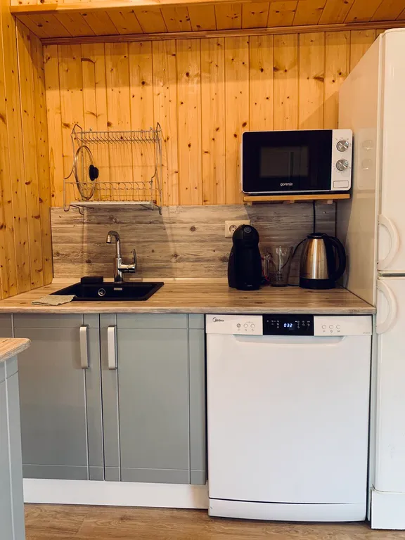 Уютный семейный домик в тихом месте