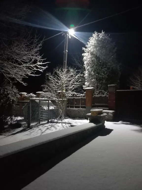 Загородный дом Очаг в 8 км от Гродно, коттедж и банька