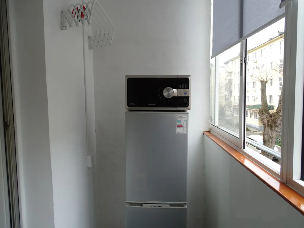 Студия в центре с лоджией