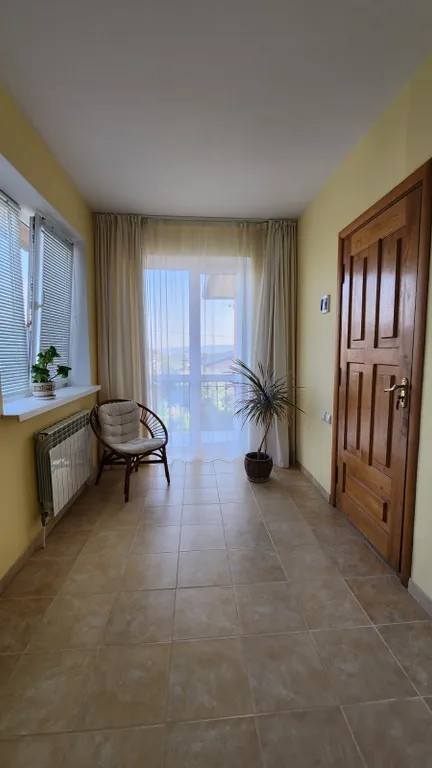 4-комнатный Дом