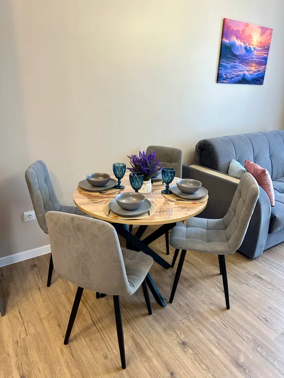 Квартира у озера