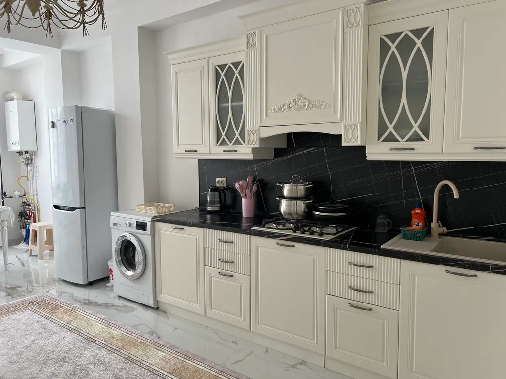 Уютная квартира в центре города рядом с море