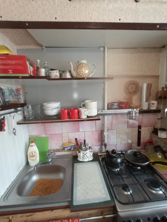 Небольшая квартира на двоих, парк