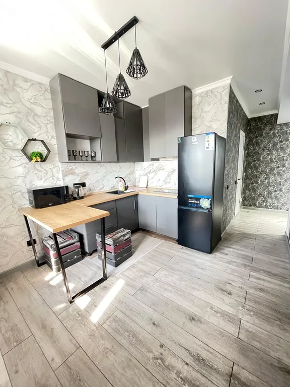 Квартира Современная однокомнатная — Алматы