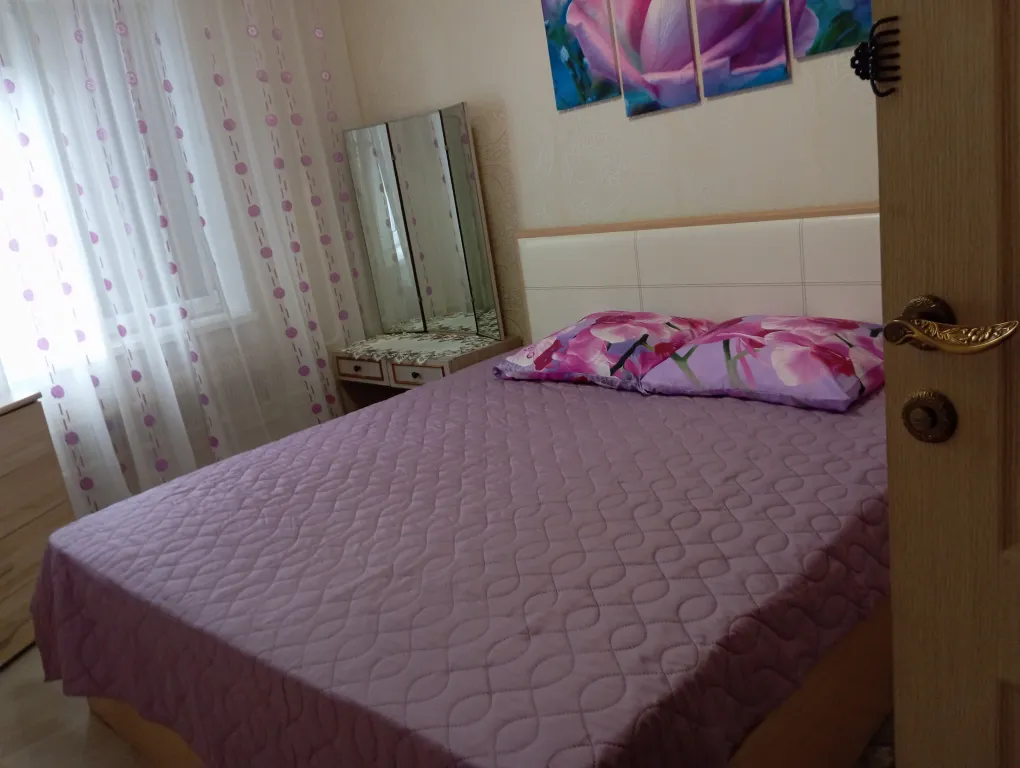 Уютная 2-комнатная квартира — аренда посуточно в Янтарный