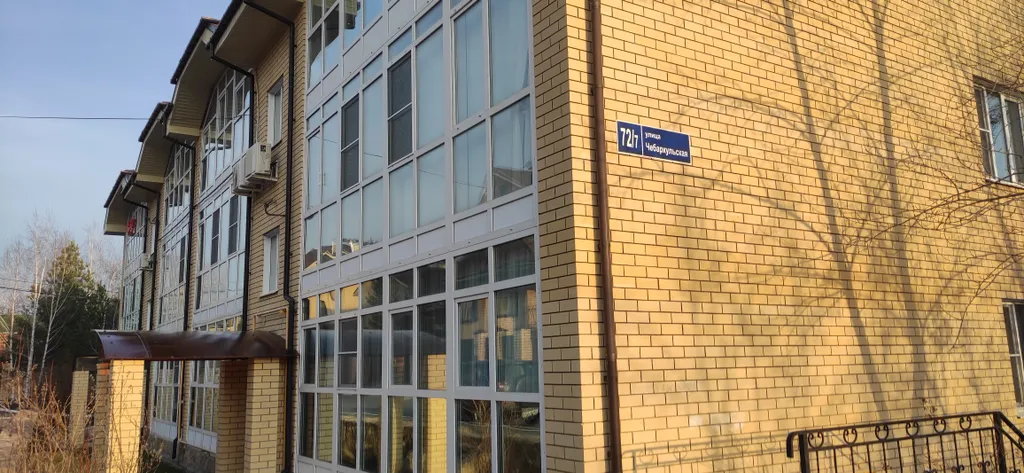 Двухуровневая квартира между двух озер