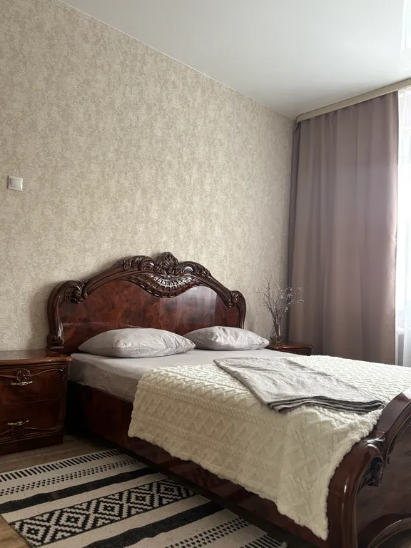 Уютная квартира — аренда посуточно в Нерюнгри