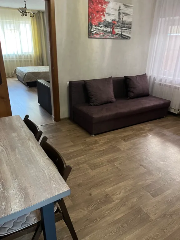 Коттедж в центре с собственным двором