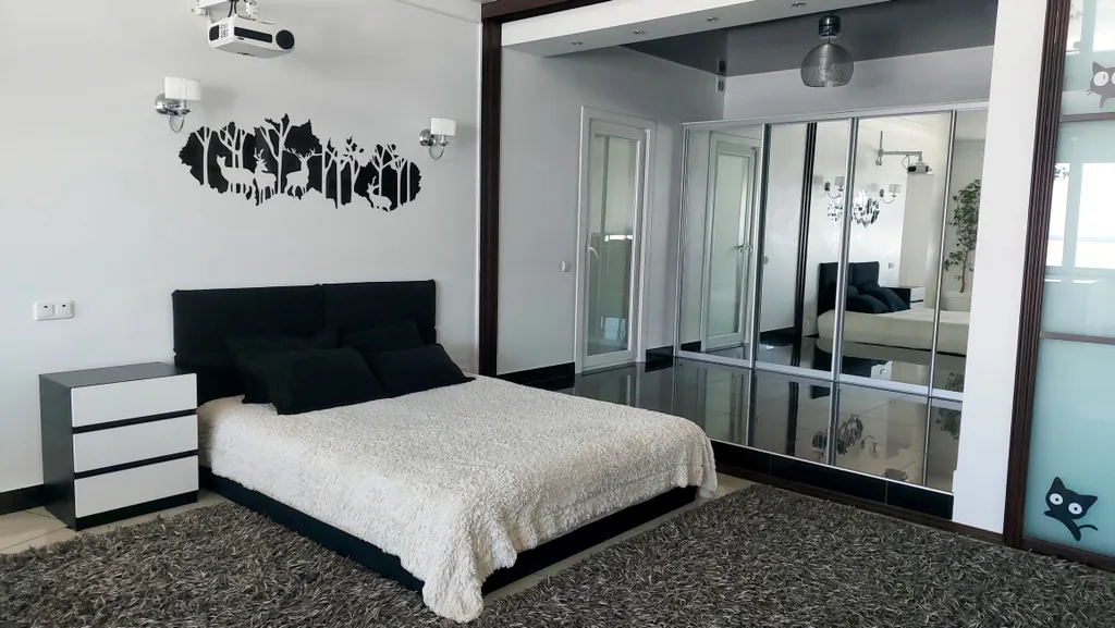 Стильная квартира на берегу моря в историческом центре города