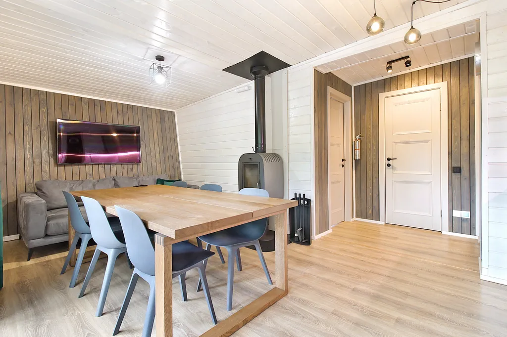 Дизайнерский коттедж с 2 спальнями