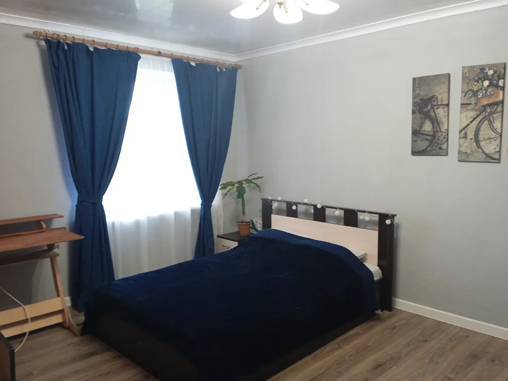 Частный дом с беседкой и мангалом