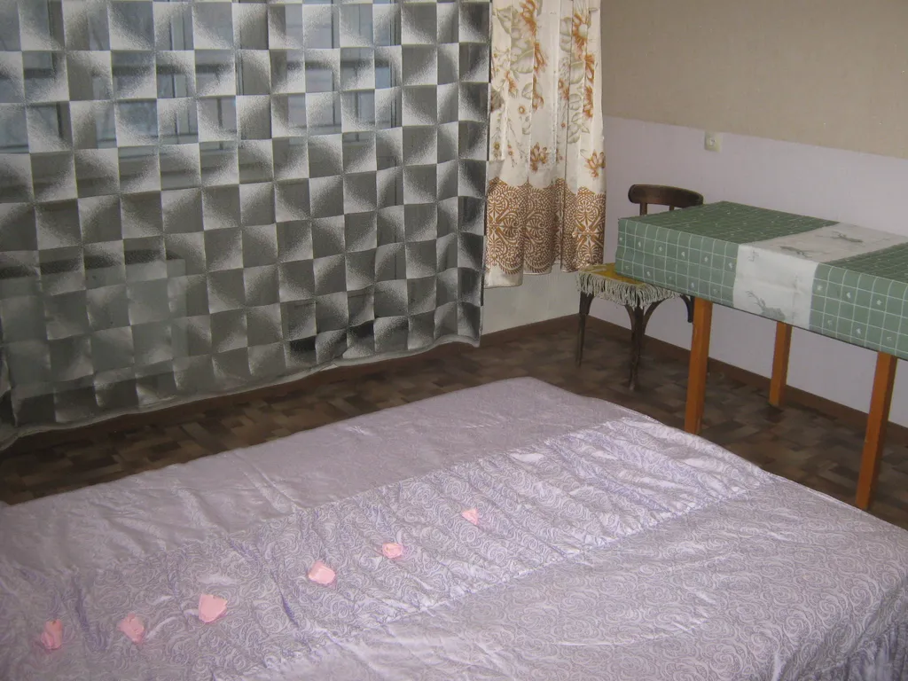 Квартира Скидки. Поздравляем. В паре остановок от жд вокзала Томск 2 — аренда посуточно в Томск