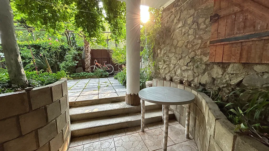 Уютная студия на 1 этаже