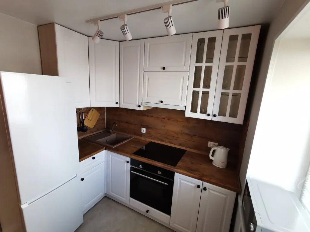 3-комн на 50 лет Октября -4 кровати