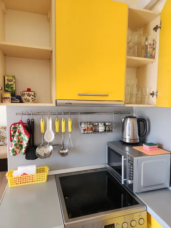 Квартира-студия с видом на горы и бассейн