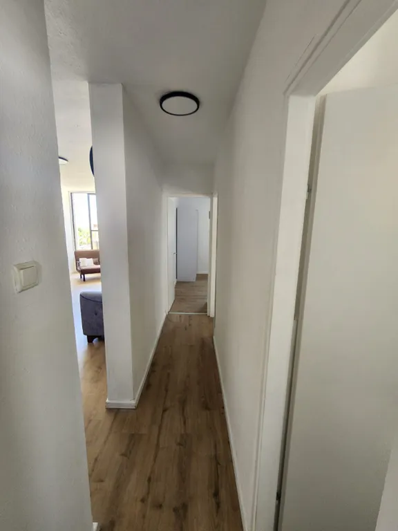 Комфортная трёхкомнатная квартира с видом на море на Анавиим